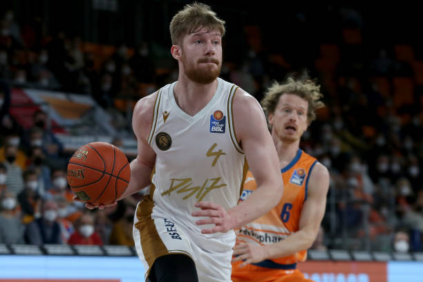 同场其他关 同场其他关