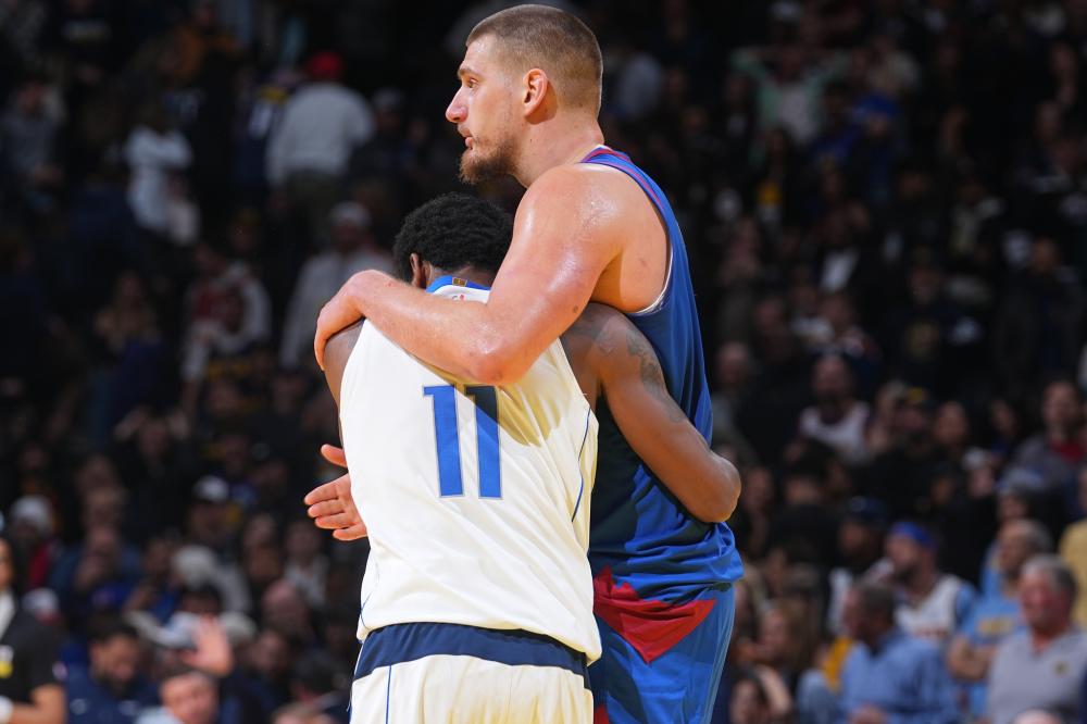 风格更沉稳 风格更沉稳