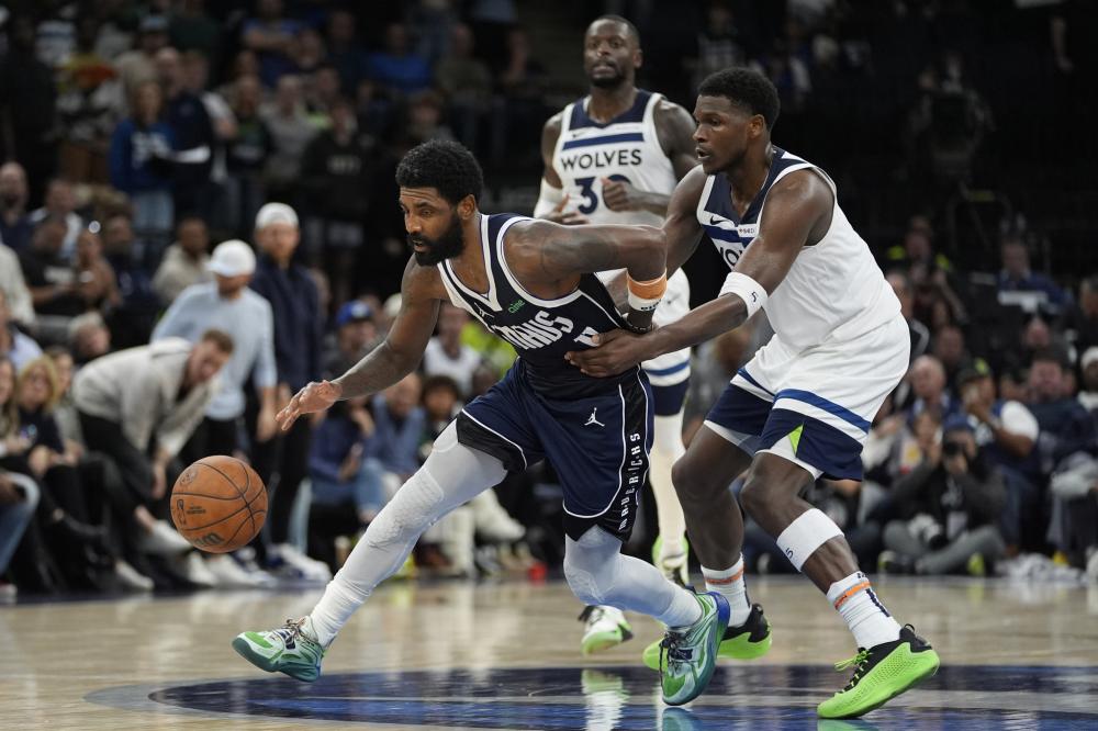 欢呼声交织 欢呼声交织